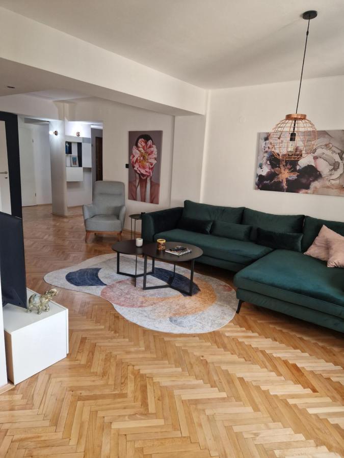 Comfy Center Apartment Skopje Luaran gambar